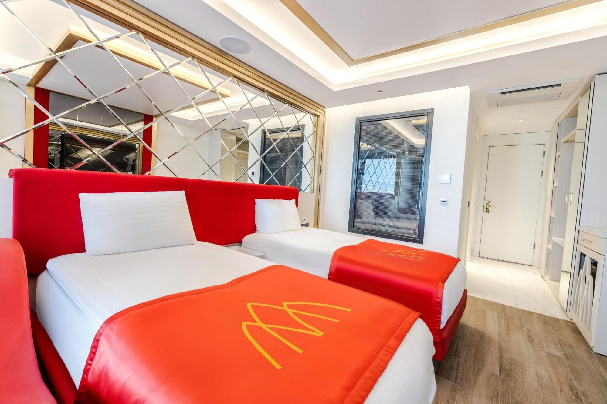 Granada Luxury Red Adult Only Hotel Alanya Exterior photo